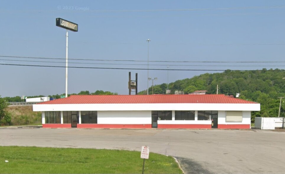 902 Mammoth Cave St, Cave City, KY for lease - Building Photo - Image 1 of 2