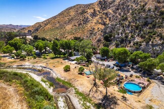 More details for 10645 Soledad Canyon Rd, Santa Clarita, CA - Specialty for Sale