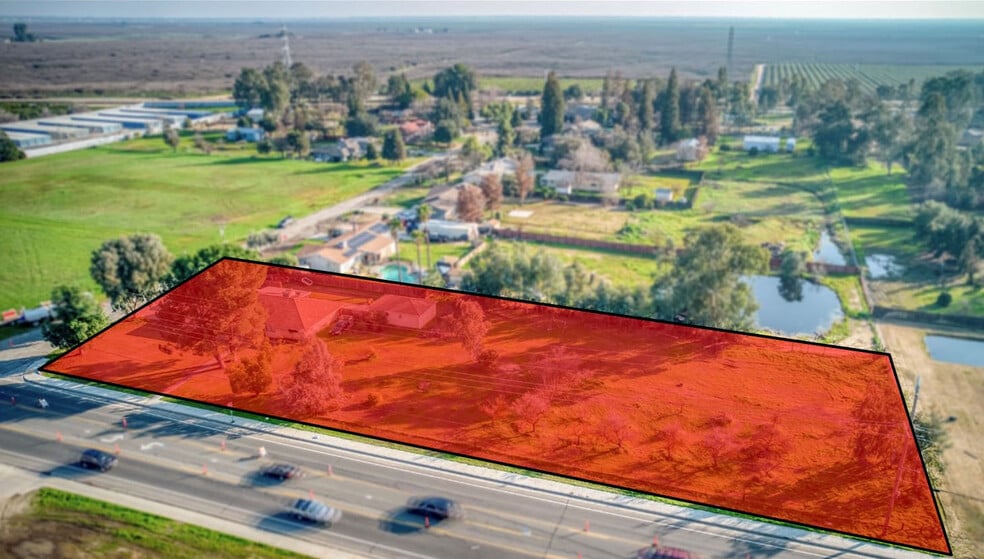 37366 Avenue 12, Madera, CA for sale - Building Photo - Image 2 of 17