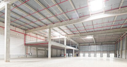 15 Impasse Des Buis, Ploumagoar for lease Interior Photo- Image 2 of 8