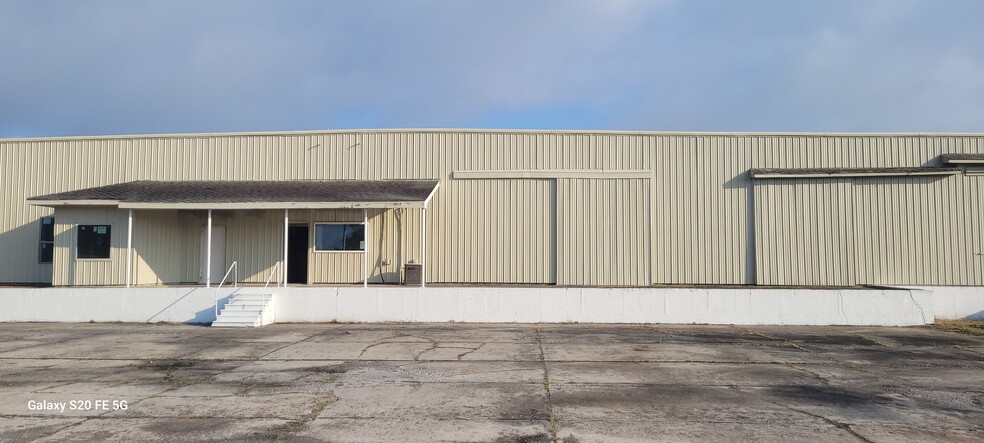 407 Rains Air Depot Rd, Gadsden, AL for sale - Building Photo - Image 1 of 10