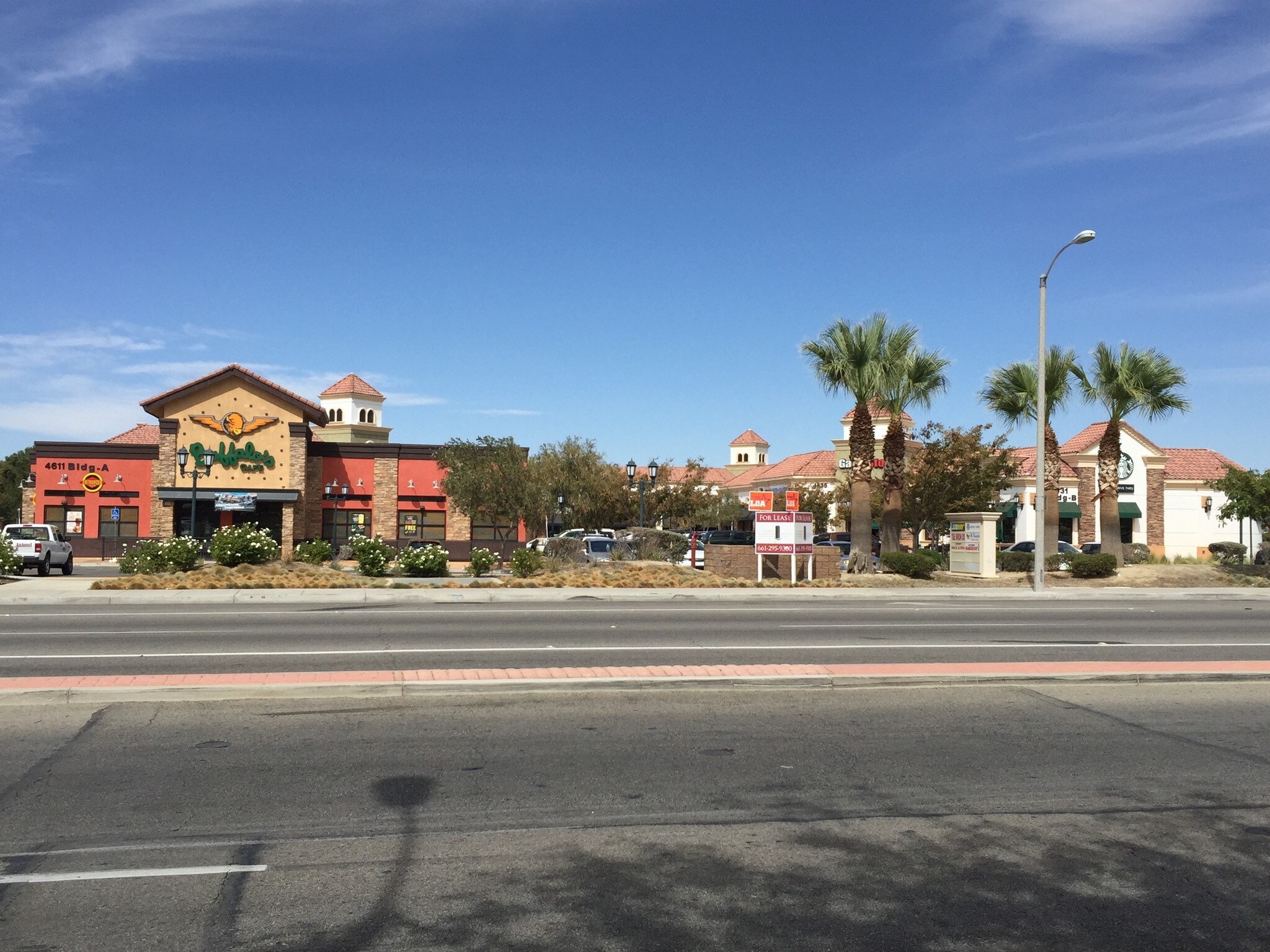 4621 E Avenue S, Palmdale, CA 93552 Park Plaza