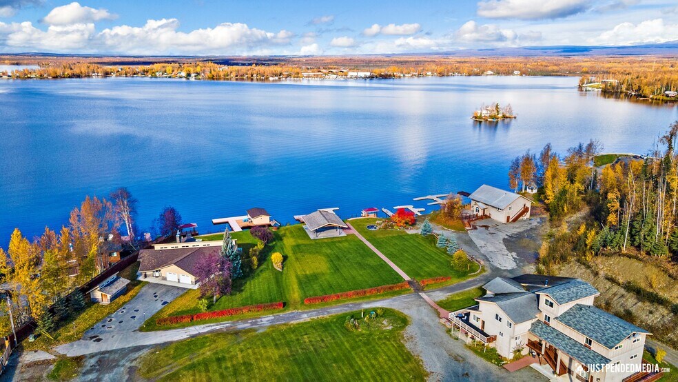 5322 S Big Lake Rd, Wasilla, AK for sale - Building Photo - Image 1 of 1