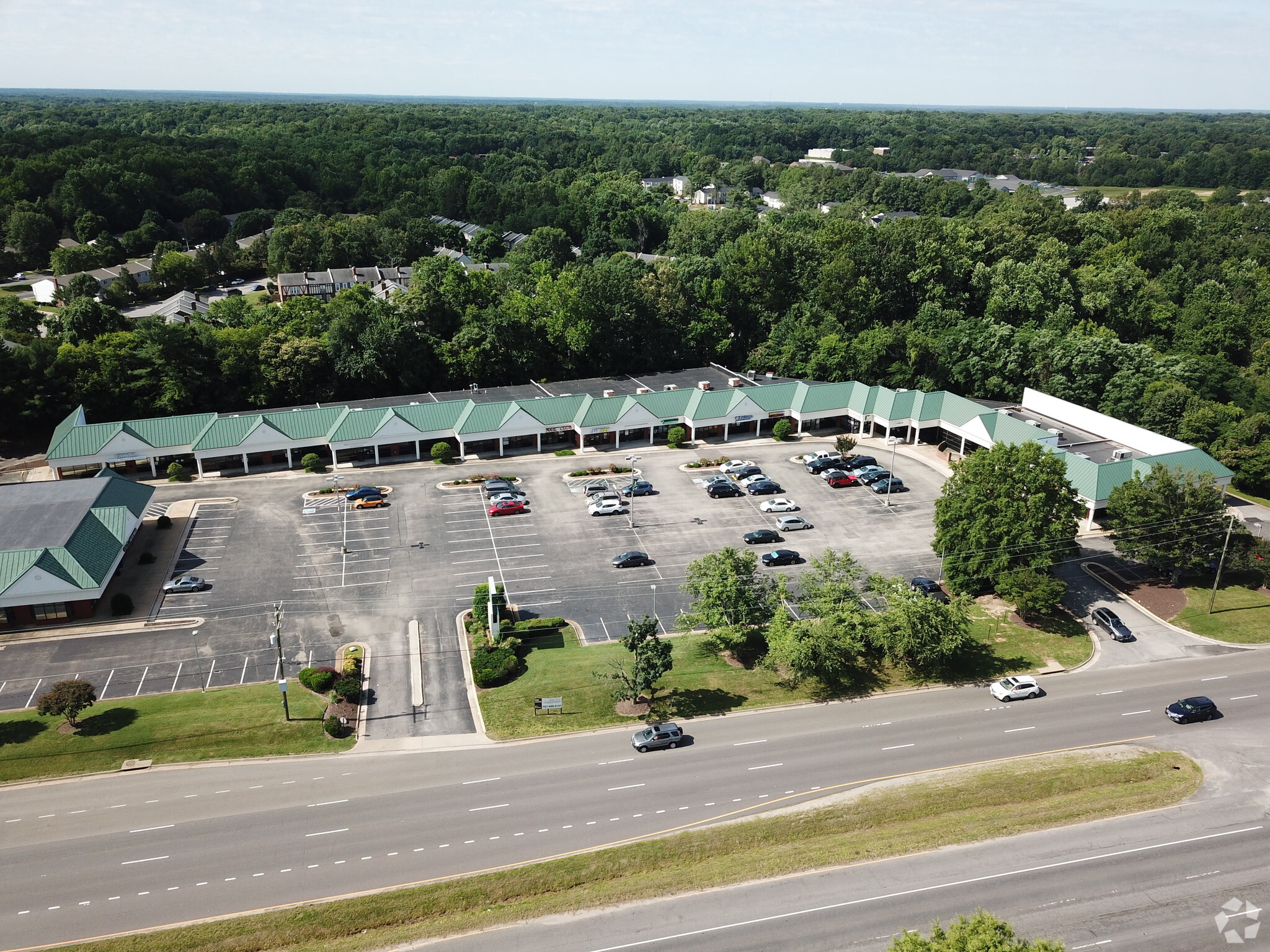 10401-10461 Midlothian Tpke, Richmond, VA for lease Aerial- Image 1 of 15