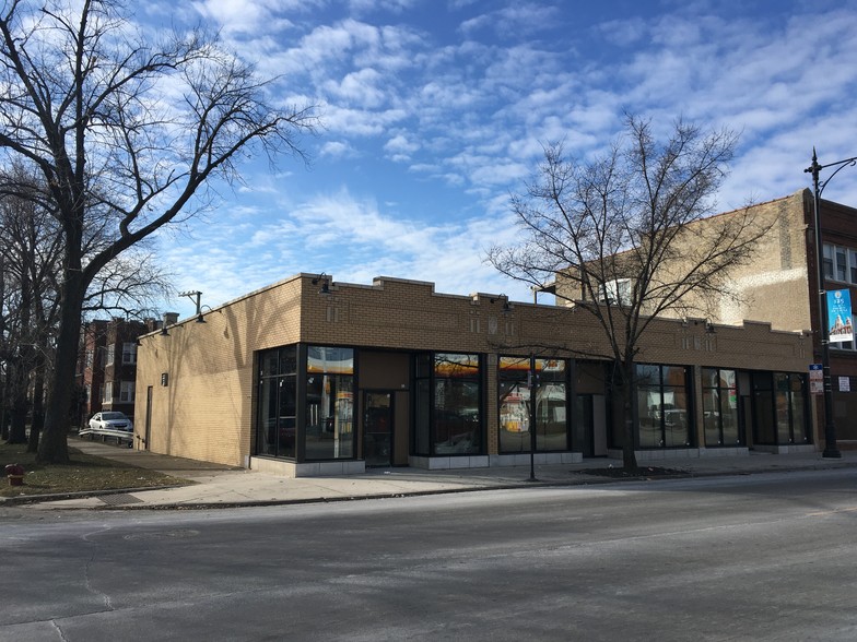 3170-3174 N Milwaukee Ave, Chicago, IL for lease - Building Photo - Image 1 of 7