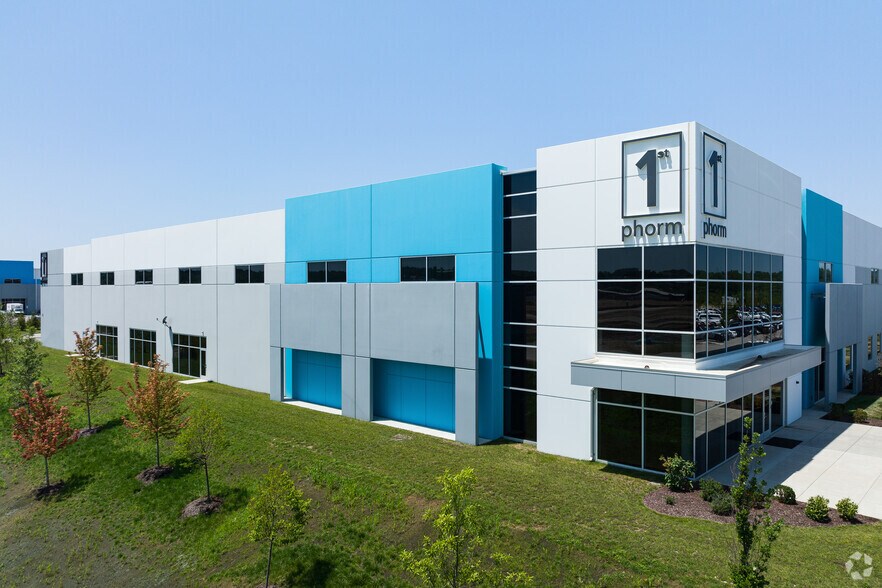 2086 Fenton Logistics Park Blvd, Fenton, MO for sale - Primary Photo - Image 1 of 1