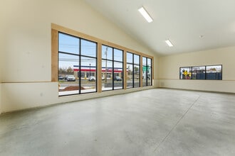 5 Fulton Ave, Northampton, MA for lease Interior Photo- Image 1 of 5