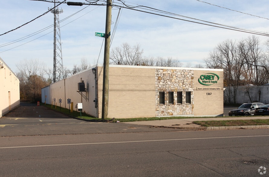 1367 East St, New Britain, CT for sale - Building Photo - Image 2 of 5