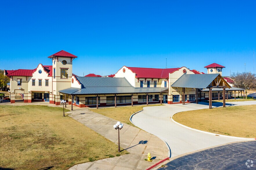 4321 N Interstate 35 Gainesville Tx 76240 Retail For Sale Loopnet Com