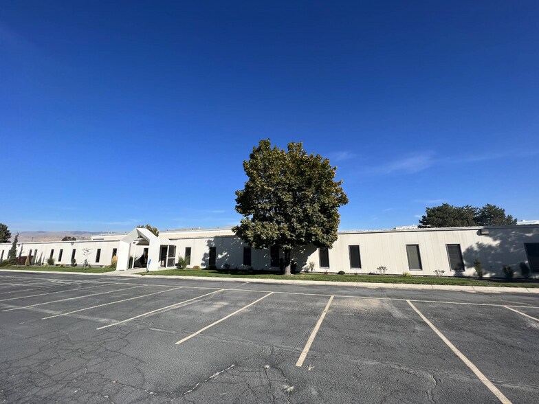 4600 S Apple St, Boise, ID for lease - Building Photo - Image 1 of 7