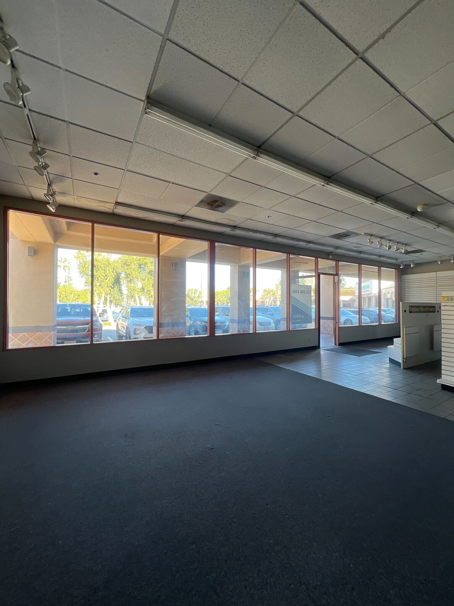 5533-5549 Philadelphia St, Chino, CA for lease Interior Photo- Image 1 of 7