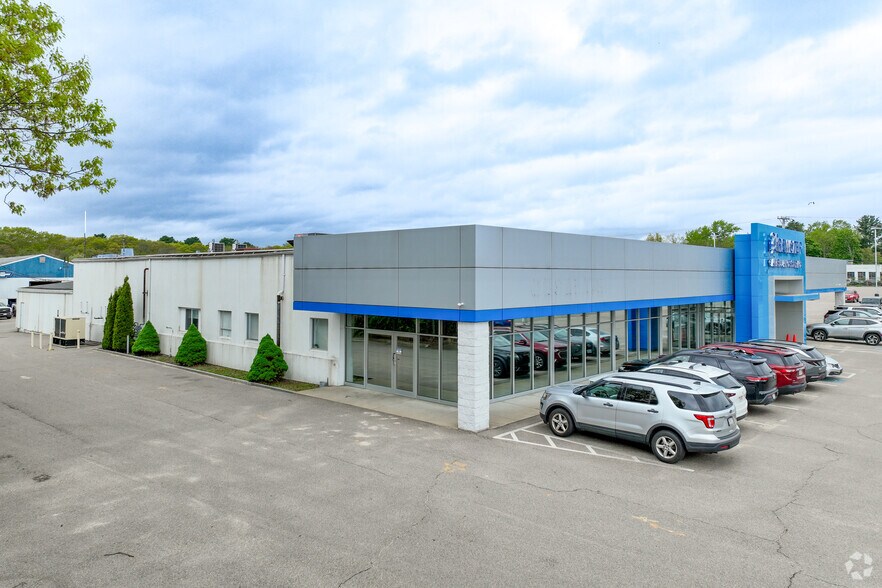 1555 Main St, Brockton, MA for sale - Primary Photo - Image 1 of 1