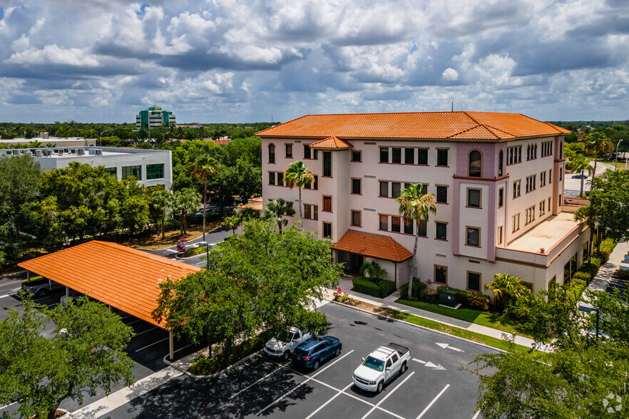 4851 Tamiami Trl N, Naples, FL for lease - Building Photo - Image 2 of 10