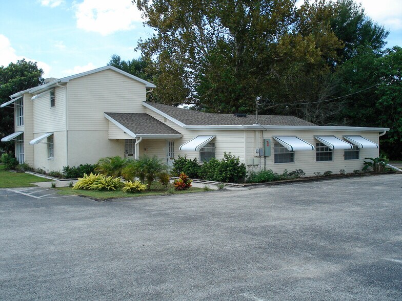 1106 N Parsons Ave, Brandon, FL 33510