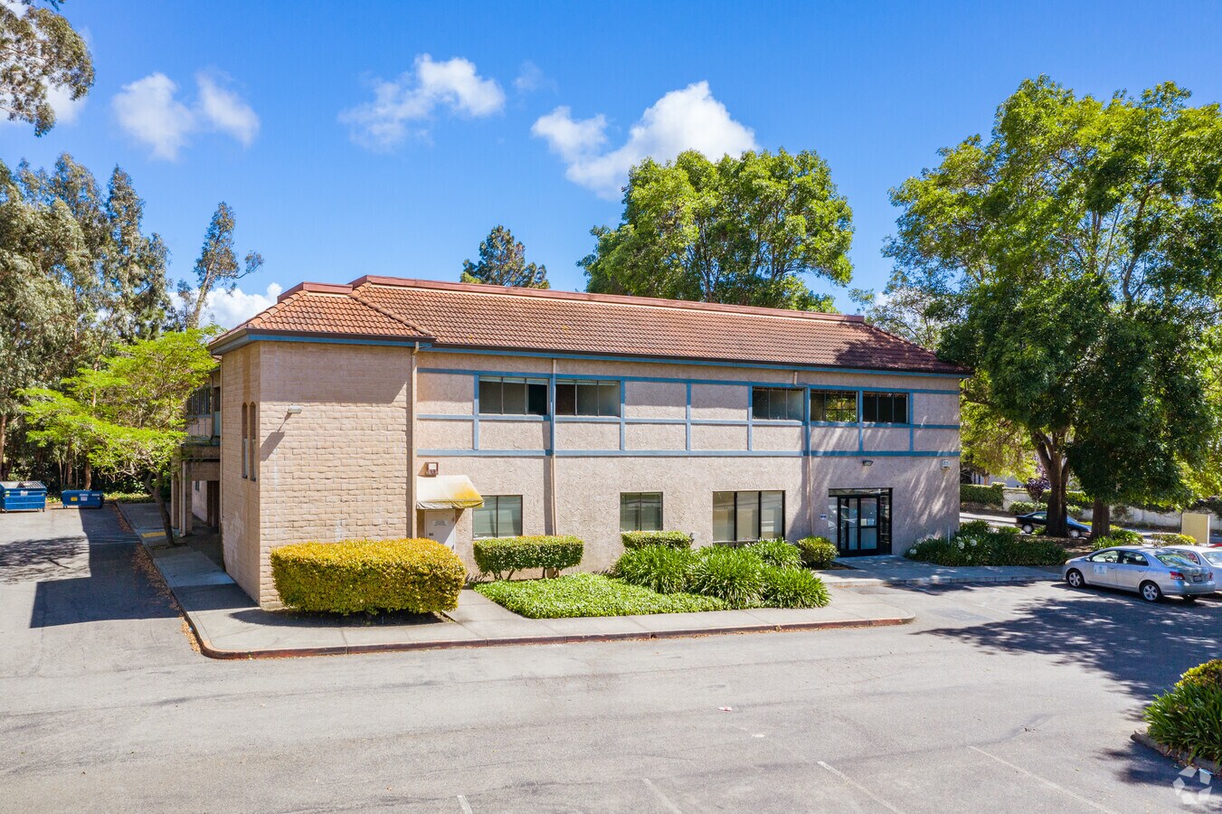 2523 El Portal Dr, San Pablo, CA 94806