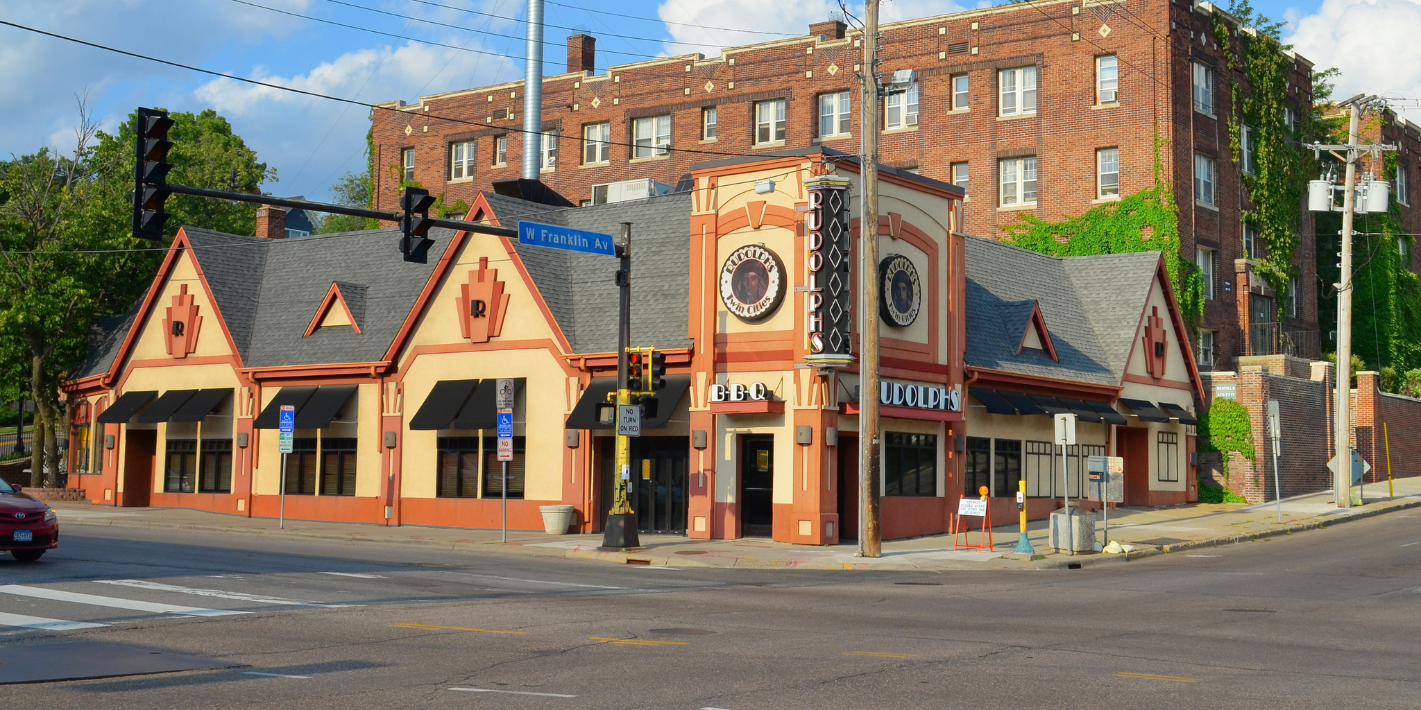 1925 Lyndale Ave S, Minneapolis, MN for sale Building Photo- Image 1 of 1