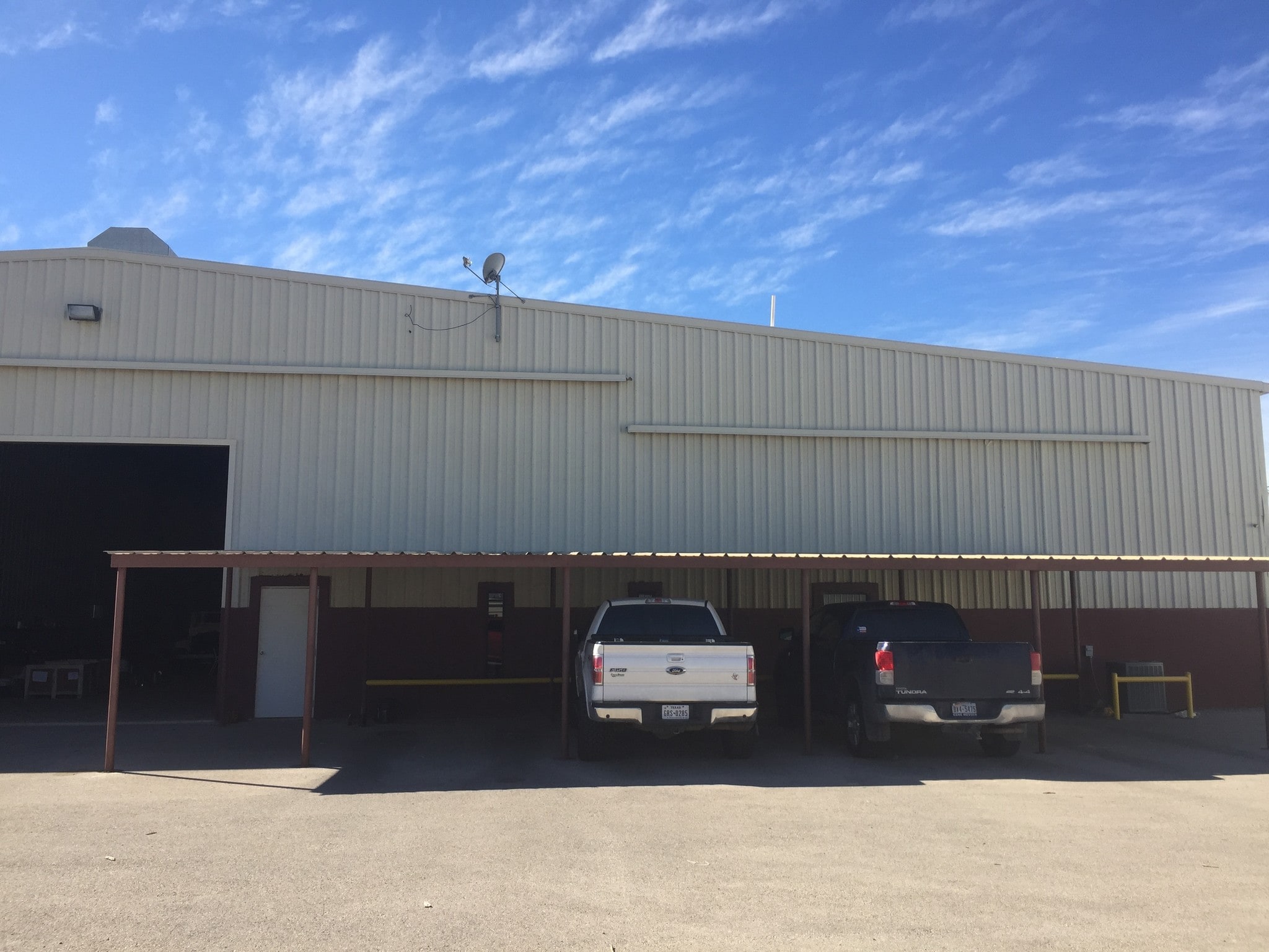 22 W Industrial Loop, Midland, TX for sale Building Photo- Image 1 of 1
