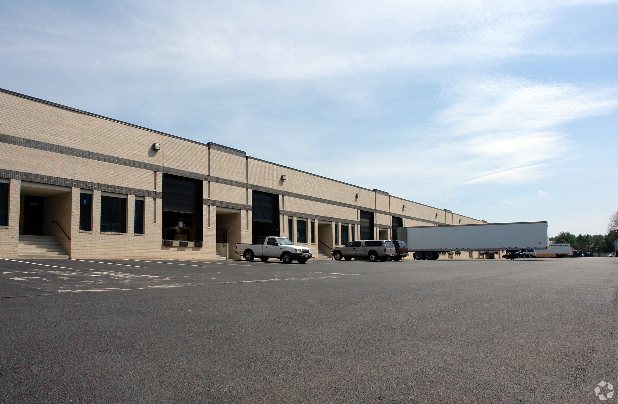 651-687 Commerce Dr, Upper Marlboro, MD for lease Building Photo- Image 1 of 8