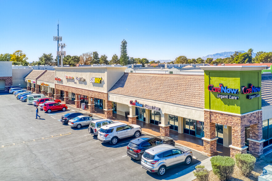 6105-6125 W Tropicana Ave, Las Vegas, NV for lease - Primary Photo - Image 1 of 12