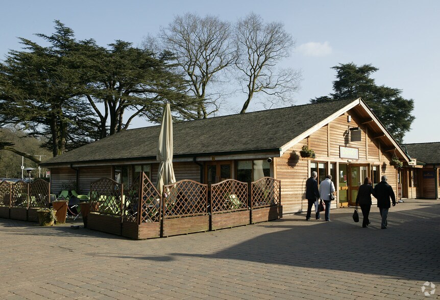 Stone Rd, Stoke On Trent for sale - Primary Photo - Image 1 of 1