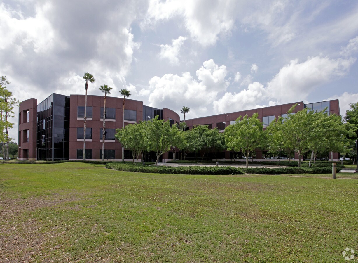 225 International Pkwy, Lake Mary, FL 32746 Property Record