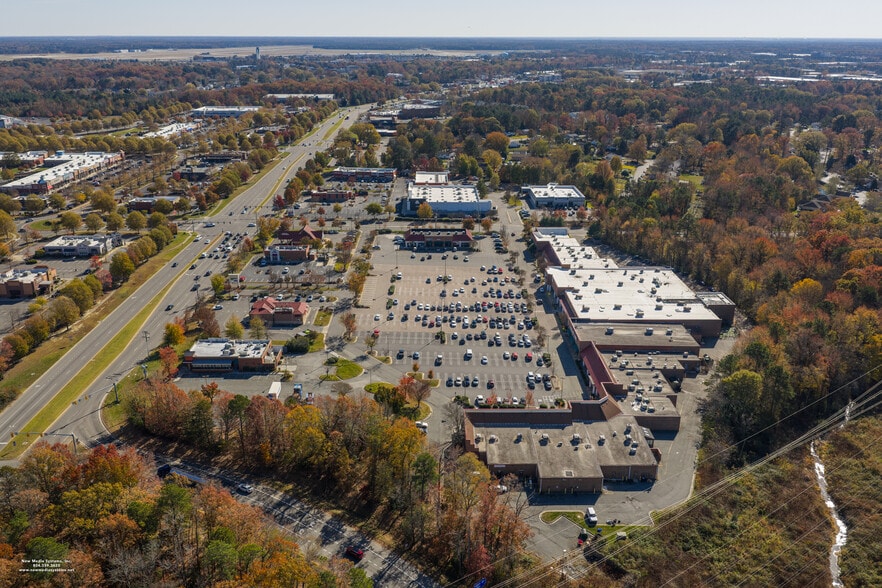 4330-4368 S Laburnum Ave, Richmond, VA for lease - Building Photo - Image 3 of 10