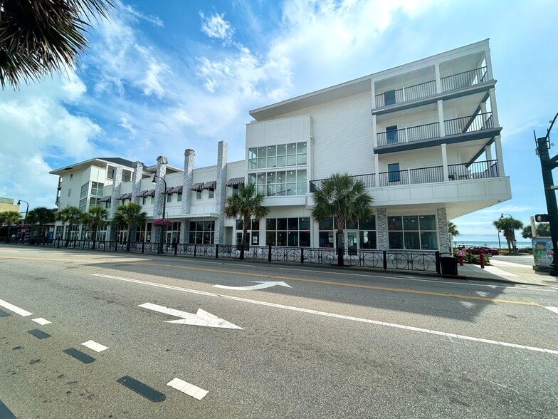 700 N Ocean Blvd, Myrtle Beach, SC for lease - Building Photo - Image 1 of 10