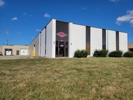 8,854 SF with Dock and 3 Drive-In Doors - Commercial Real Estate