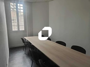 Office in Clichy for lease Interior Photo- Image 2 of 5