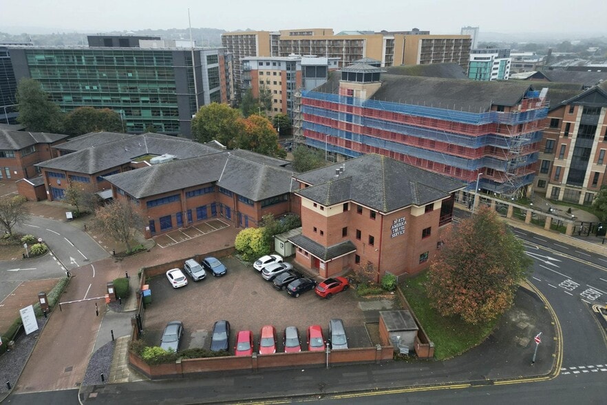 48 Victoria Rd, Leeds for lease - Building Photo - Image 2 of 2