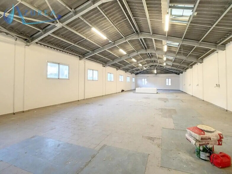 Flex in Nice for lease - Interior Photo - Image 1 of 2