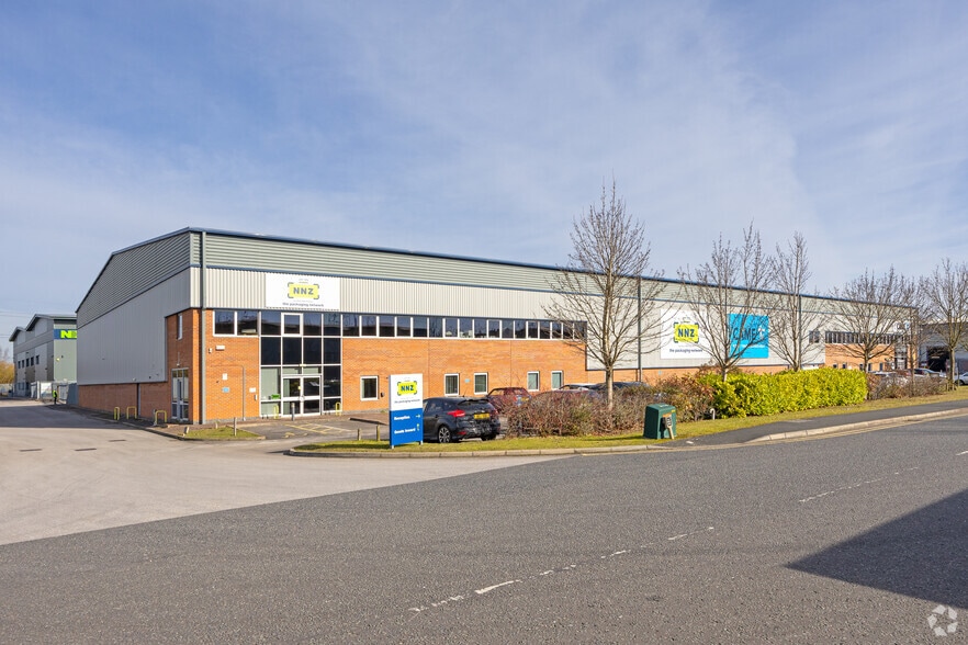 Sills Rd, Castle Donington for lease - Building Photo - Image 2 of 9