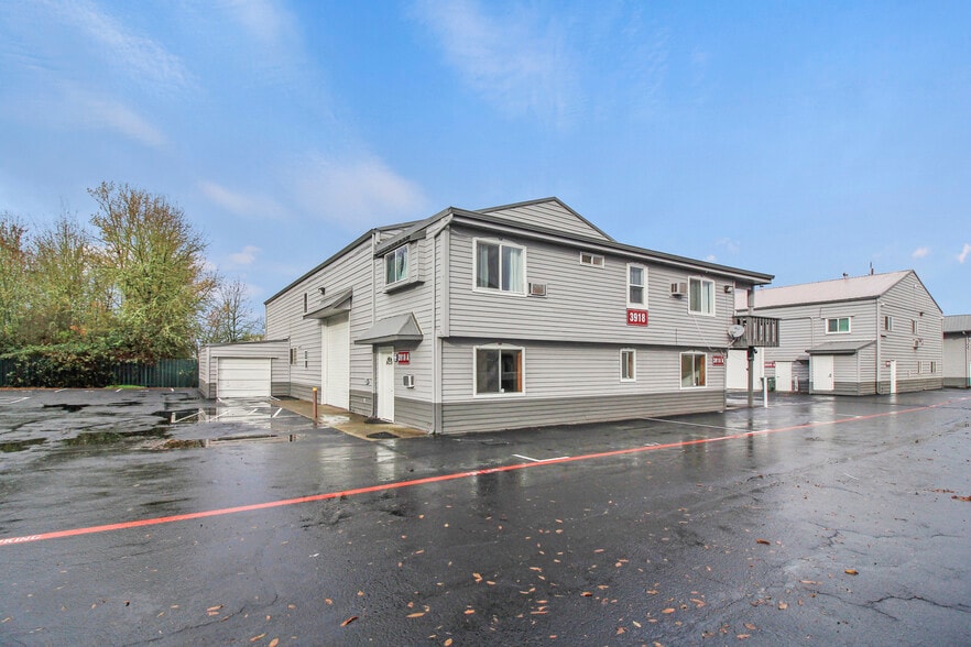 3904-3922 W 1st Ave, Eugene, OR for lease - Building Photo - Image 3 of 10