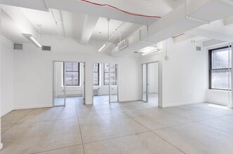 575 8th Ave, New York, NY for lease Interior Photo- Image 2 of 6