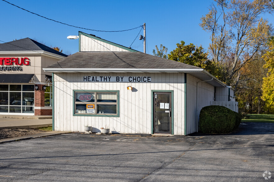 14822 Pearl Rd, Strongsville, OH for lease - Building Photo - Image 2 of 3