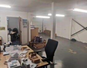 Martinfield, Welwyn Garden City for lease Interior Photo- Image 2 of 4