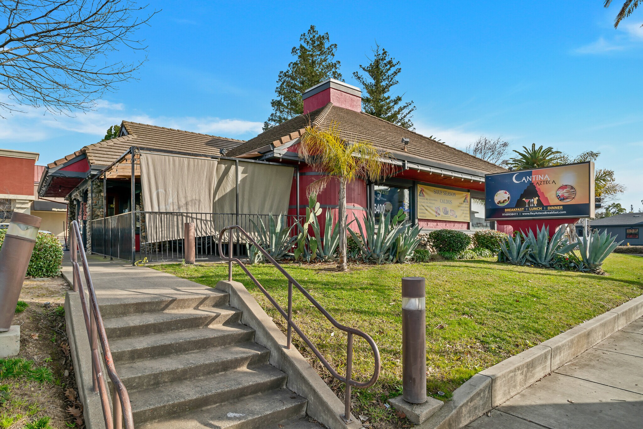 6400 Fair Oaks Blvd, Carmichael, CA 95608