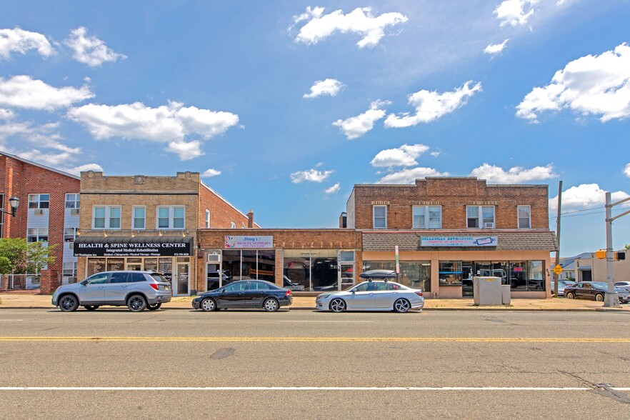 542 Washington Ave, Belleville, NJ for lease - Building Photo - Image 2 of 8