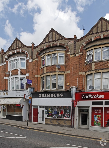 59 Windmill Hl, Enfield for sale - Primary Photo - Image 1 of 1