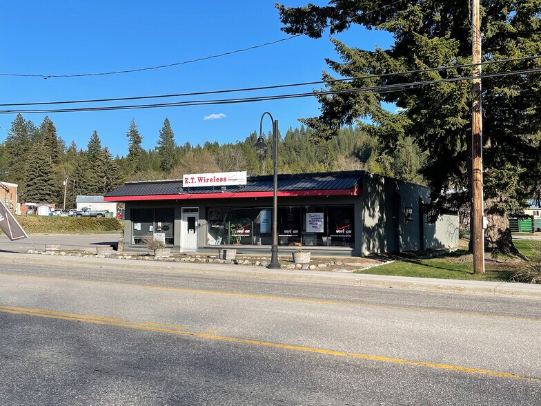 6665 Main St, Bonners Ferry, ID 83805 Retail for Sale