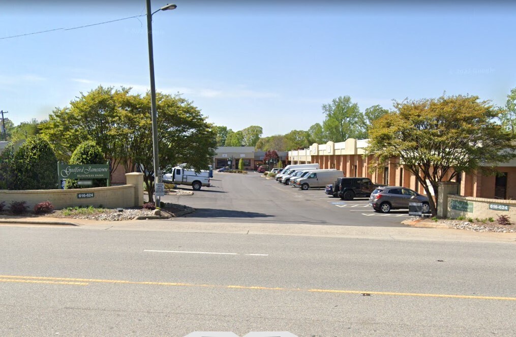 620 Guilford College Rd, Greensboro, NC 27409