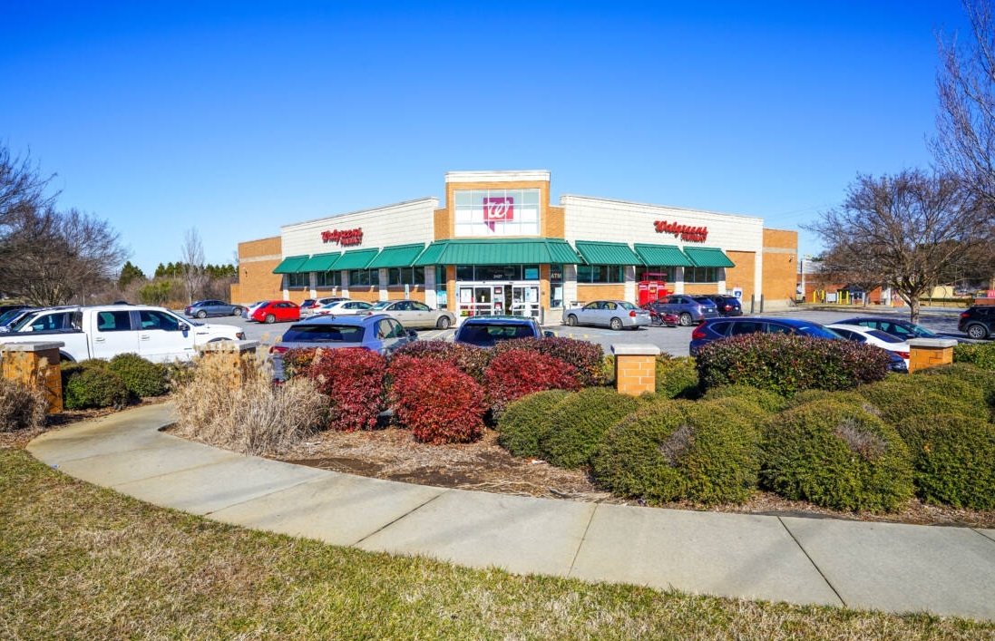 2427 Springs Rd NE, Hickory, NC 28601 - Retail for Sale | LoopNet.com