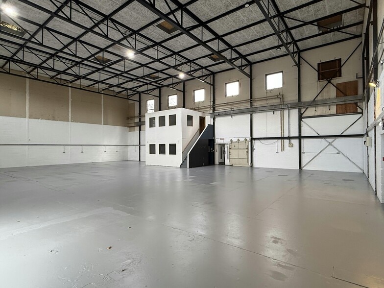 Lynchborough Rd, Liphook for lease - Building Photo - Image 3 of 17