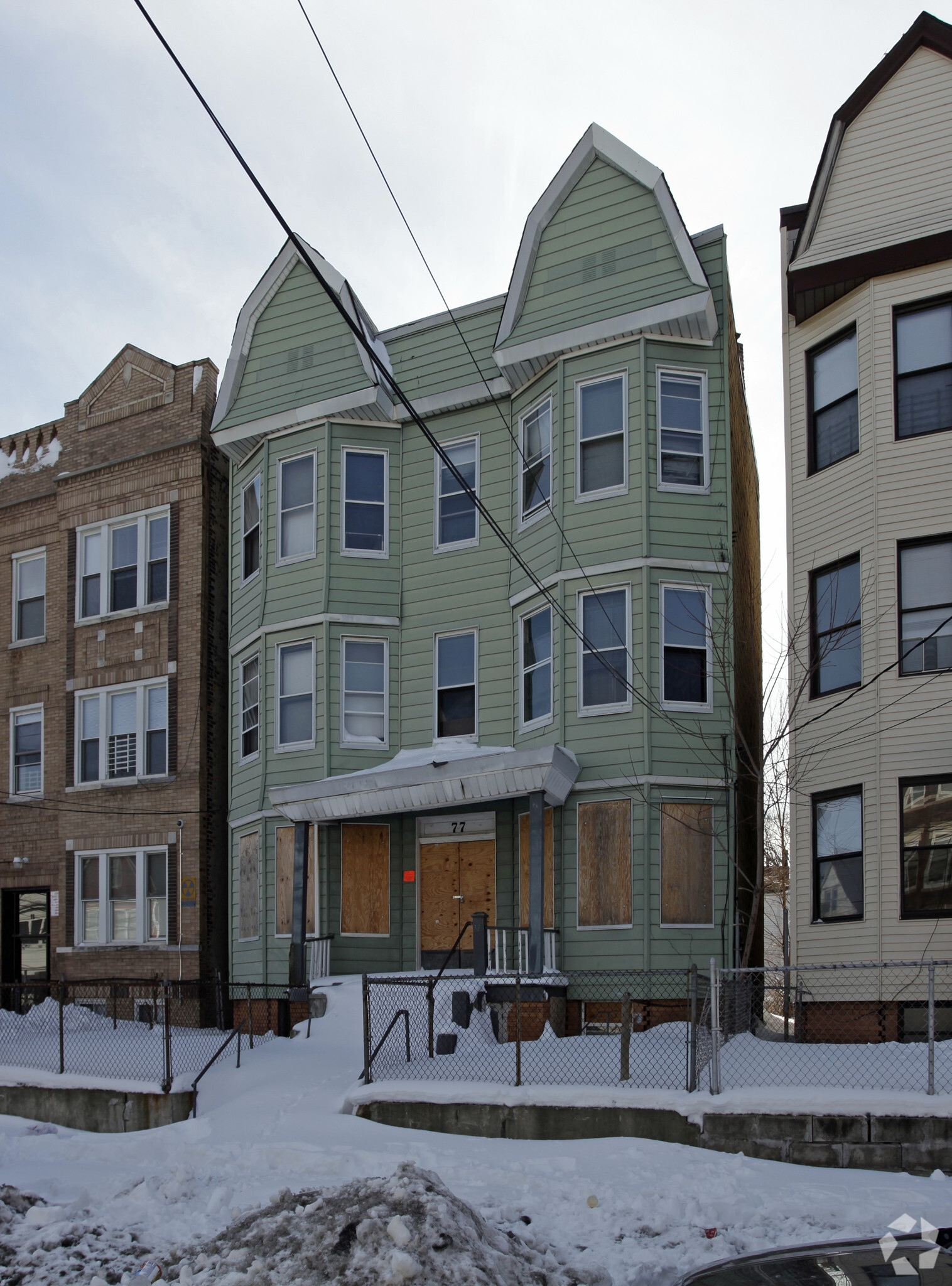 77 Bostwick Ave, Jersey City, NJ for sale Primary Photo- Image 1 of 1