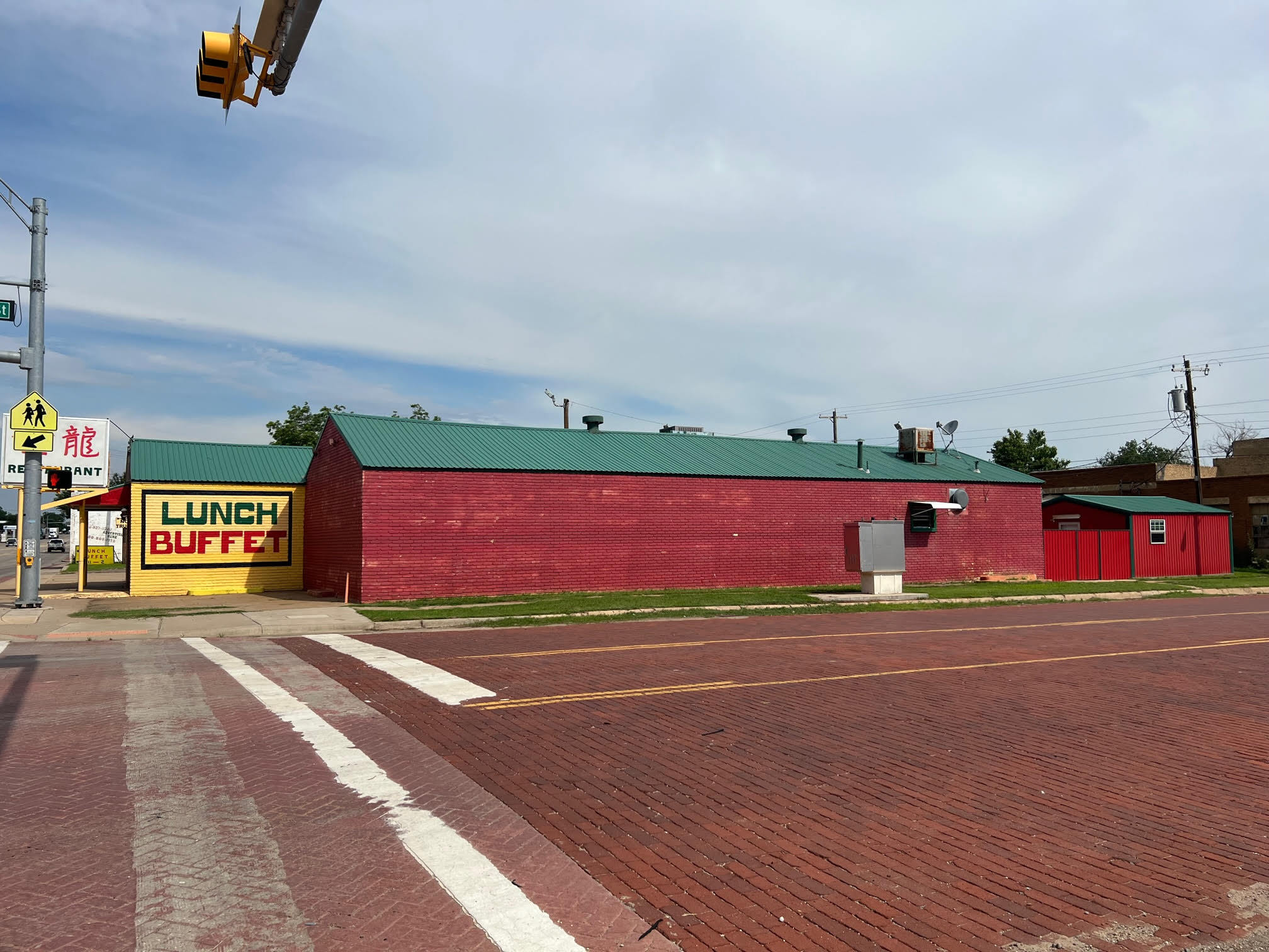 200 Avenue F NW, Childress, TX 79201 Retail for Sale