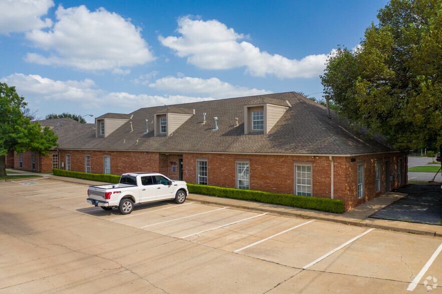 5530 N Western Ave, Oklahoma City, Ok 73118 - Office For Lease 