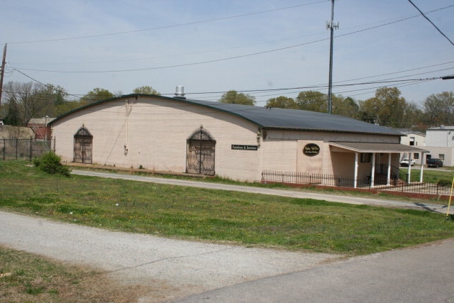 111 Maple Ave, Sanford, NC for sale - Building Photo - Image 3 of 11