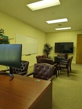 8830 S Tamiami Trl, Sarasota, FL for lease Interior Photo- Image 2 of 6