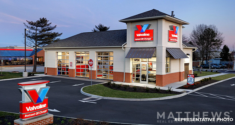 2425 Cassopolis St, Elkhart, IN for sale - Primary Photo - Image 1 of 3