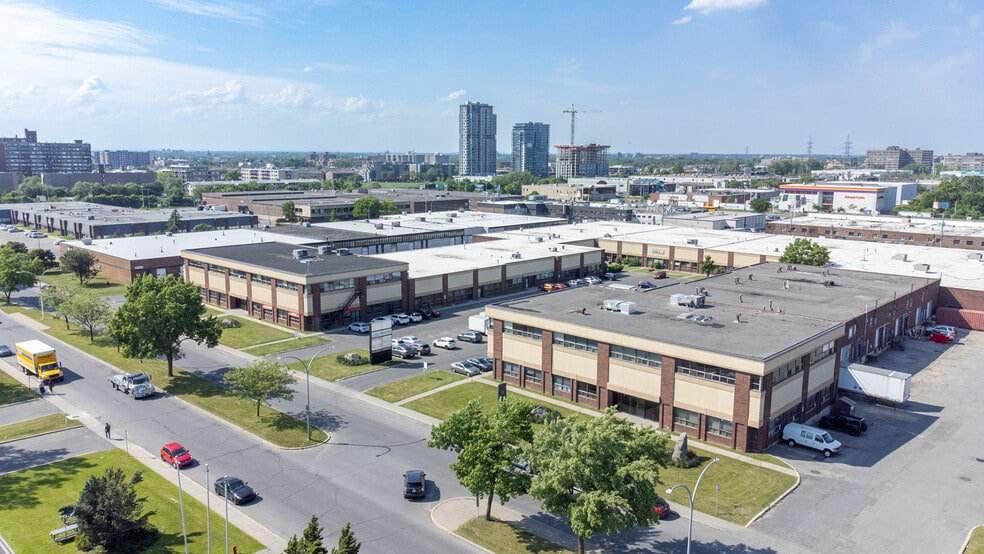 491-571 Boul Lebeau, Montréal, QC for lease - Aerial - Image 1 of 8